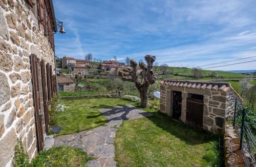 Laval-Atger House | Gîtes de france à tresbos