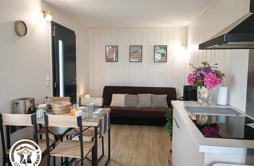 Prudhomat House | Gîtes de France® - The Bird Room
