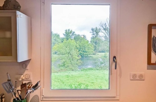 Vayrac House | Gîtes de France® - WATERFRONT HOUSE