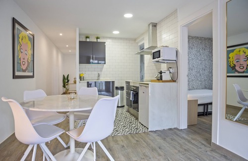 Les Corts Apartment | G53