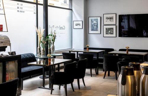 11th Arrondissement Hotel | Gardette Park Hotel