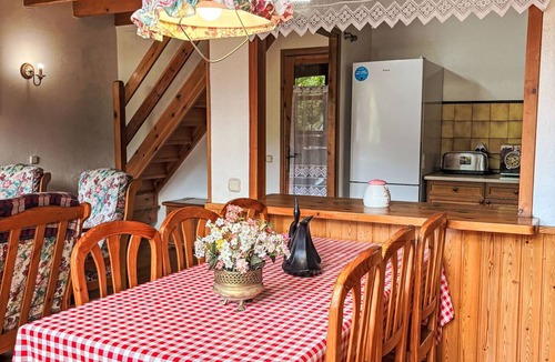 Pla de l'Ermita Apartment | Geräumige Maisonette mit Kamin Isard 2 Vall de Boí by Interhome