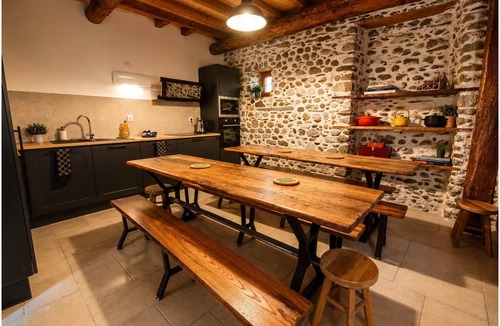 Lourdes House | Gîte de l'Annonciation – in the heart of Lourdes
