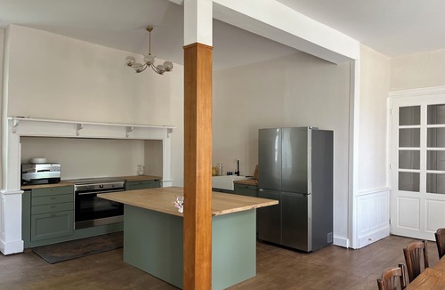 Alvignac House | Gite former post office hotel