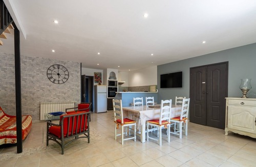 Jonquieres House | Gite le Grenadier – 6 Guests