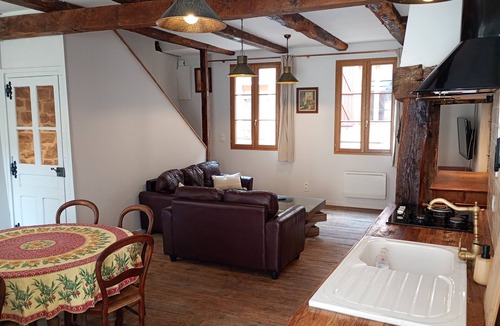 Marcillac-Vallon House | Gite Le Mansois
