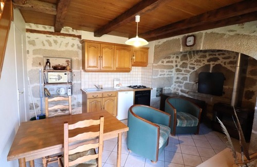 Leucamp Cottage | Gite Leucamp, 1 bedroom, 2 persons