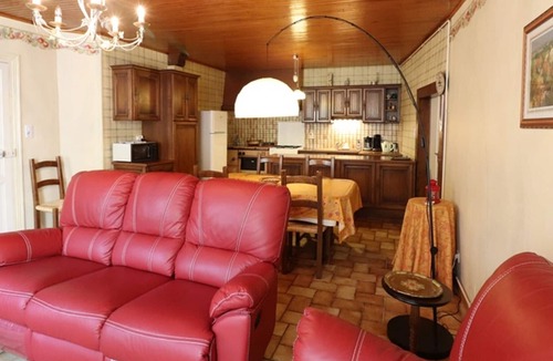 Ruynes-en-Margeride Cottage | Gite Ruynes-en-Margeride, 2 bedrooms, 4 persons
