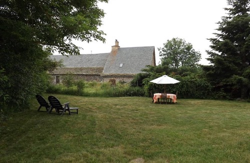 Valuejols Cottage | Gite Valuéjols, 2 bedrooms, 4 persons