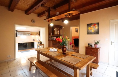 Chataigneraie Cantalienne Cottage | Gite Vitrac, 3 bedrooms, 6 persons
