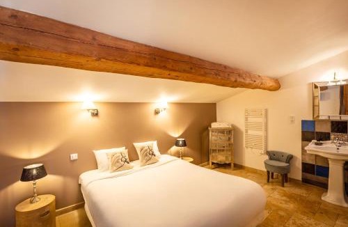 Saint-Gilles House | Gites au MAS DU PONT ROUGE