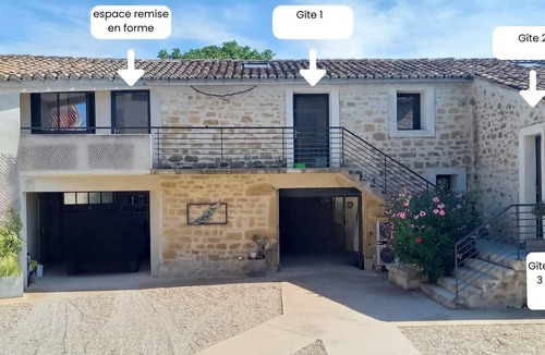 Colonzelle House | Gites du Mas Moon with swimming pool and sauna