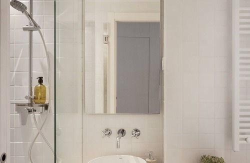 Gothic Quarter Apartment | Gotic Vibes | Modern 1 Bedroom Apartment