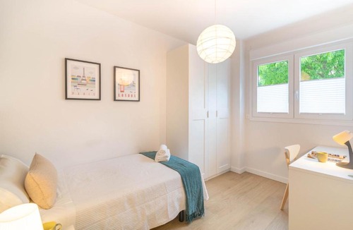 Rochapea Apartment | Gran apartamento tipo loft a 15 minutos del centro