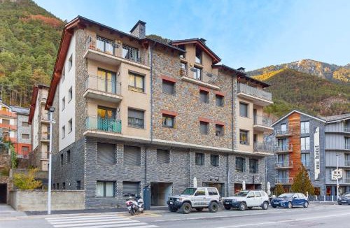 La Cortinada Apartment | Gran Balcón con Vistas I Amplio 3 Hab cerca Ordino I AndStay