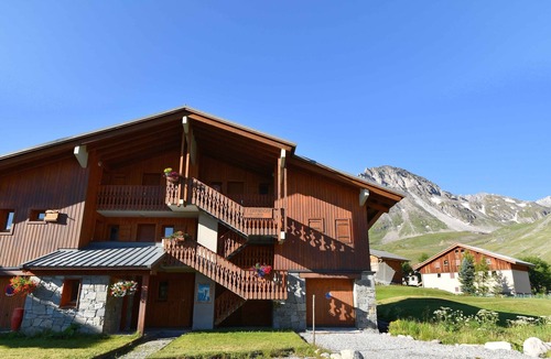 Val Claret Apartment | Grand Cap 3 - Appt 4 pers in Chalet - CALM & NATURE