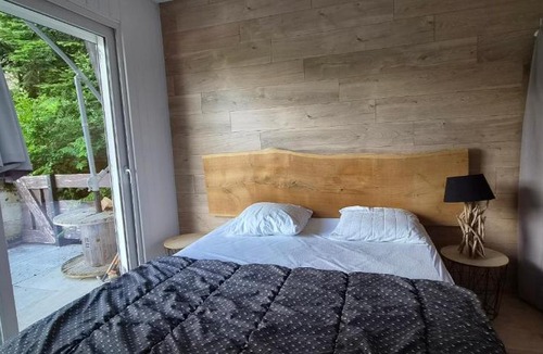 Boutx Ski Chalet | Grand chalet 8 pers à 10 min des pistes, Mourtis