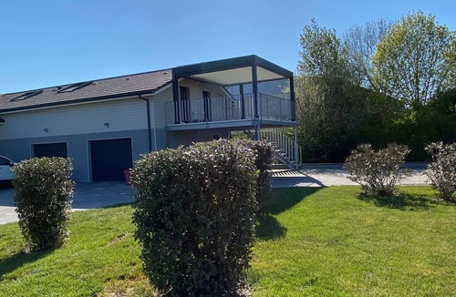 Montalzat Cottage | “Grand Comfort Loft” with Pool, 3-Star Rating, Wi-Fi & Air Conditioning