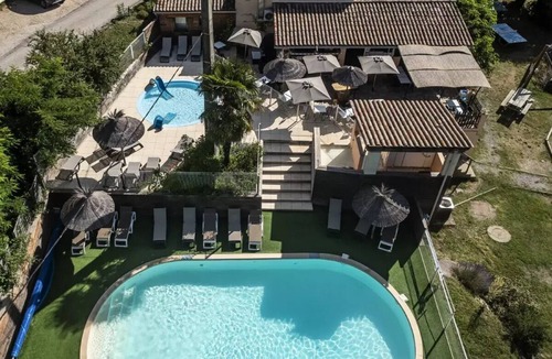 Saint-Vincent-de-Durfort House | Grand Lodge: 3 Rooms, Sleeps 5