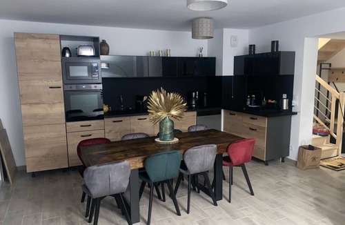 Saint-Etienne-de-Tinee Apartment | Grand T3 duplex new Auron snow view