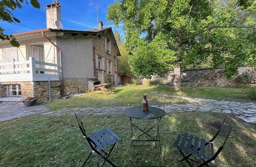 Compiègne House | Grande Maison Traditionnelle Proche de la Forêt