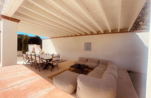 Bouleternere Villa | Grande Villa Dans les Vergers de Pêchers