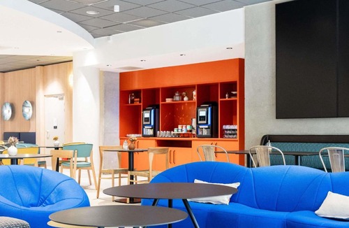 Petit-Ivry Hotel | greet Hotel Paris 13 Porte d'Italie