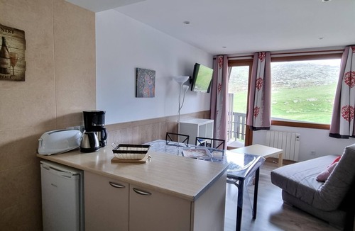 Pas de la Casa Apartment | GRIZZLY 106- apt 1 hab -balco- 10 m piste- Pas de la Casa 005794