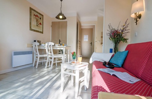 Rouret Apartment | Grospierres Duplex With Large Terrace for 4