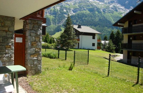 Pralognan-la-Vanoise Apartment | Ground floor, terrace, tv, 48m², Pralognan-la-Vanoise