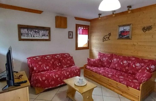Pralognan-la-Vanoise Apartment | Ground floor, terrace, tv, 48m², Pralognan-la-Vanoise