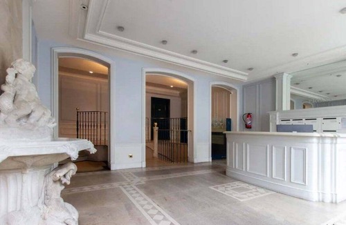 17th Arrondissement Apartment | GuestReady - Luxurious Charm near Arc de Triomphe