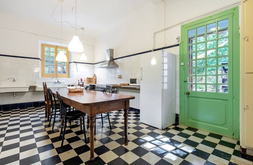 Santes Creus House | Guest House 'L'Abadia De Santes Creus' with Mountain View, Private Pool and Wi-Fi