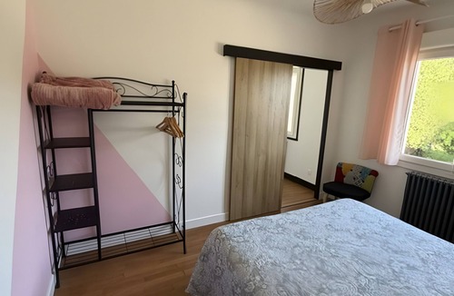Bugeat Bed & Breakfast | Guest Room "Chambre Arthus"