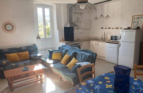 Gras Bed & Breakfast | Guest Room “Chez Bacchus - Chardonnay Room” with Terrace and Wi-Fi