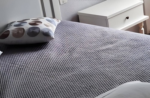 Valence-d'Albigeois Bed & Breakfast | Guest Room “La Ferme Du Marronnier” with Private Terrace, Shared Garden, and Wi-Fi