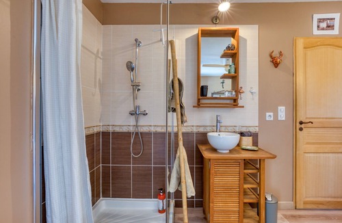 Vauvert Bed & Breakfast | Guest Room "La Petite Camargue" with Private Pool, Shared Terrace and Wi-Fi