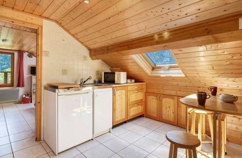 Engins Bed & Breakfast | Guest Room 'La Rossinière' with Mountain View, Private Terrace, and Wi-Fi