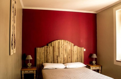 Sainte-Enimie Hotel | Hôtel BURLATIS