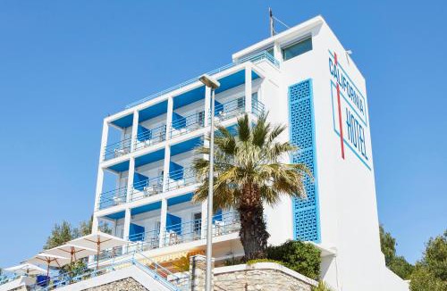 Le Lavandou Hotel | Hôtel California