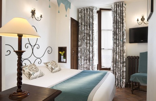 Arsenal Hotel | Hôtel Castex