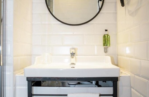Quartier de la Roquette Hotel | Hôtel Des Arts-Bastille