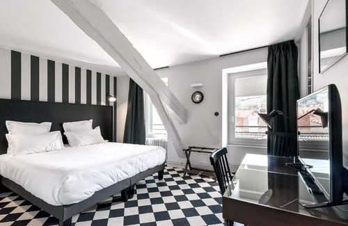 Aurillac Hotel | Hôtel des Carmes