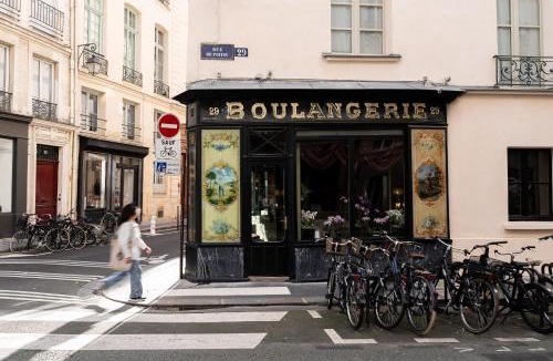 3rd Arrondissement Hotel | Hôtel du Petit Moulin, Haute Couture hotel by Lacroix