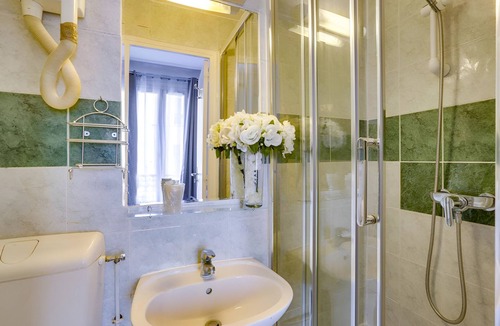 Quartier de Rochechouart Hotel | Hôtel du Square d'Anvers