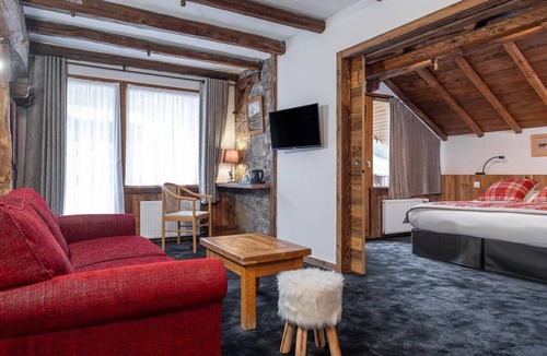 Meribel Centre Hotel | Hôtel L'Eterlou