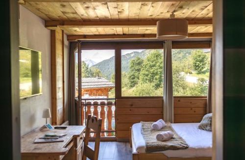 Montgellafrey Hotel | Hôtel La Perelle