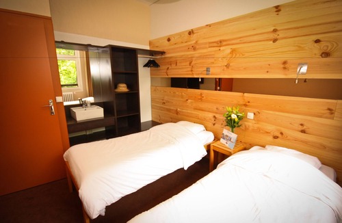 Saint-Jorioz Hotel | Hôtel le Pré du Lac