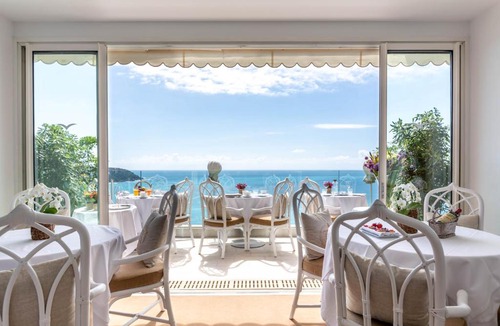Roquebrune-Cap-Martin Hotel | Hôtel Le Roquebrune