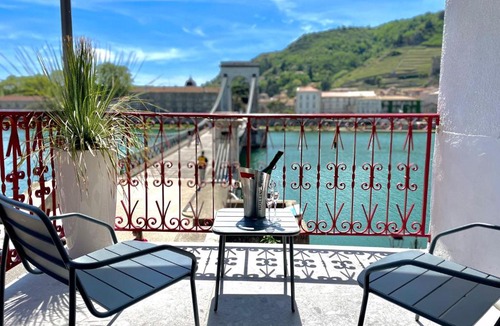 Tain-l'Hermitage Hotel | Hôtel Les Deux Coteaux